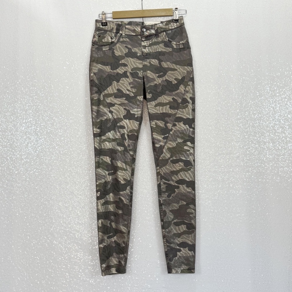 HUE Camo Metallic Skinny Pants Women’s Size Small – Stretchy, Stylish, & Sleek - Picture 15 of 16